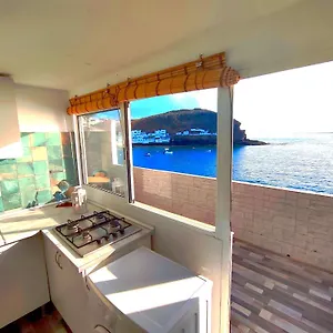 https://apt-eolo-oceanfront.in-canary-islands.com